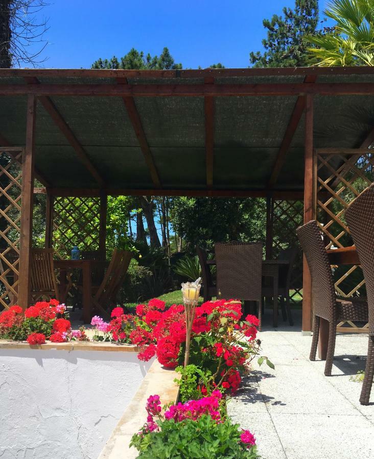 Casa Branca Guest House Foz do Arelho Dış mekan fotoğraf