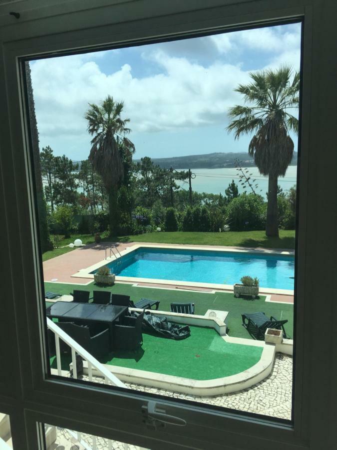 Casa Branca Guest House Foz do Arelho Dış mekan fotoğraf