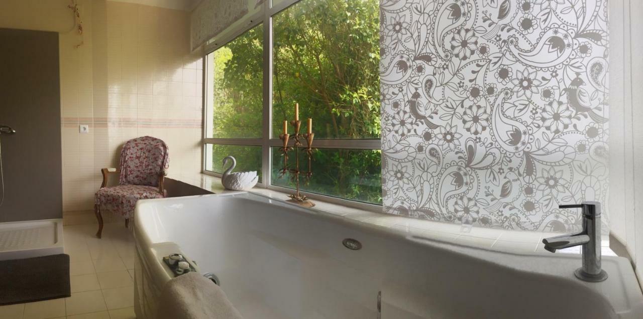 Casa Branca Guest House Foz do Arelho Dış mekan fotoğraf