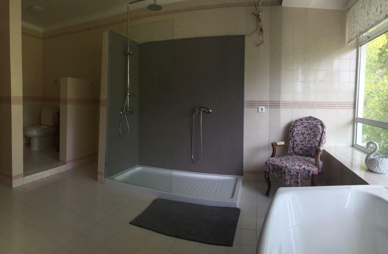 Casa Branca Guest House Foz do Arelho Dış mekan fotoğraf